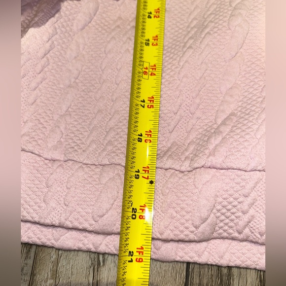 Blank NYC Sweater Medium NWT - Picture 6 of 7